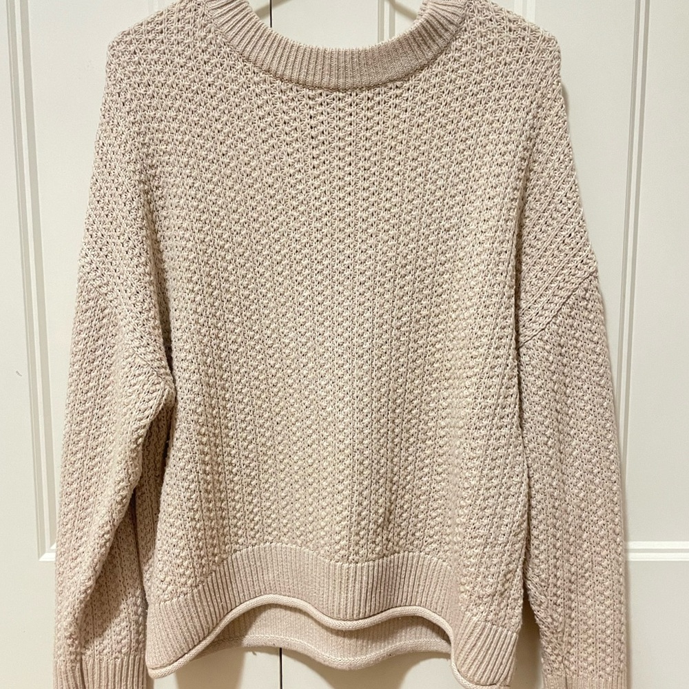 Universal Threads cream sweater Size:XL womens